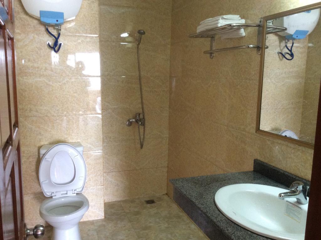 Ngoc Mai Hotel ها لونغ الغرفة الصورة