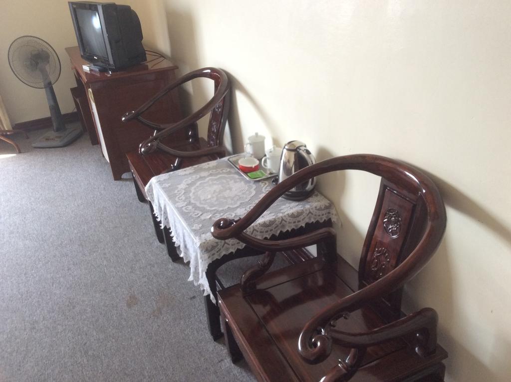 Ngoc Mai Hotel ها لونغ الغرفة الصورة